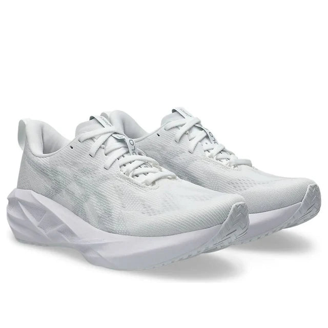 Womens Asics Novablast 5