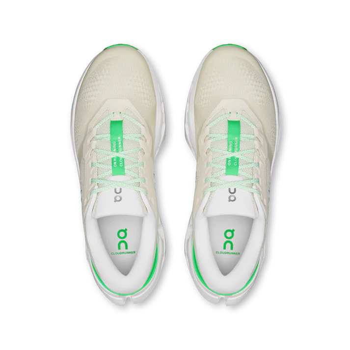 Mens On Cloudrunner 3