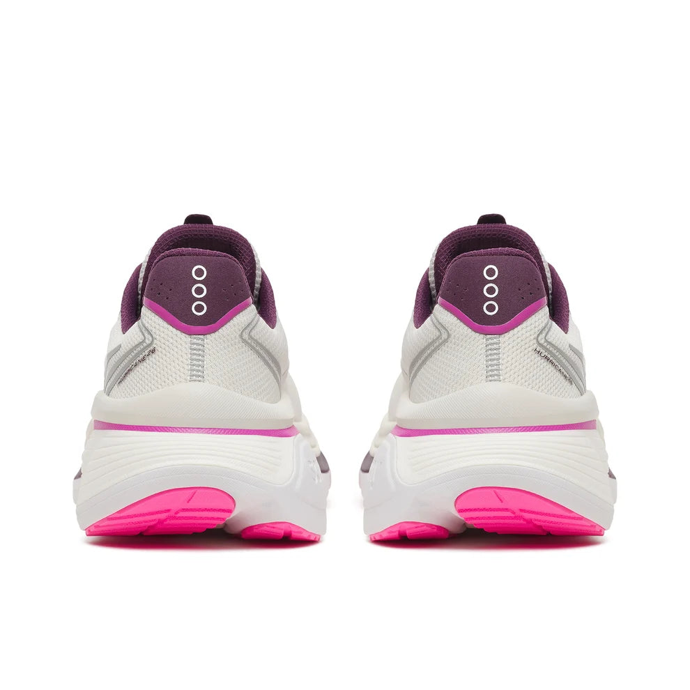 Womens Saucony Hurricane 26